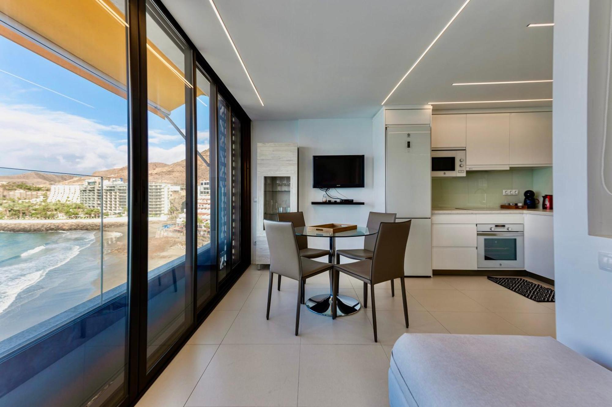 Appartement Brand New - Ocean Views With Beautiful Sunset à Patalavaca Extérieur photo